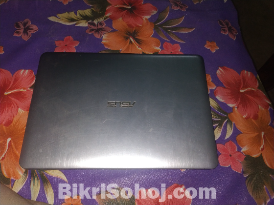 ASUS X441U CORE I3 7 GENERATION